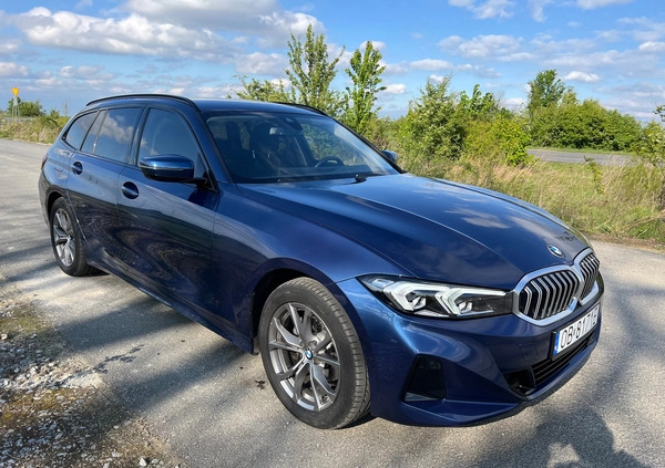 BMW Seria 3 cena 124900 przebieg: 50201, rok produkcji 2023 z Grodków małe 704